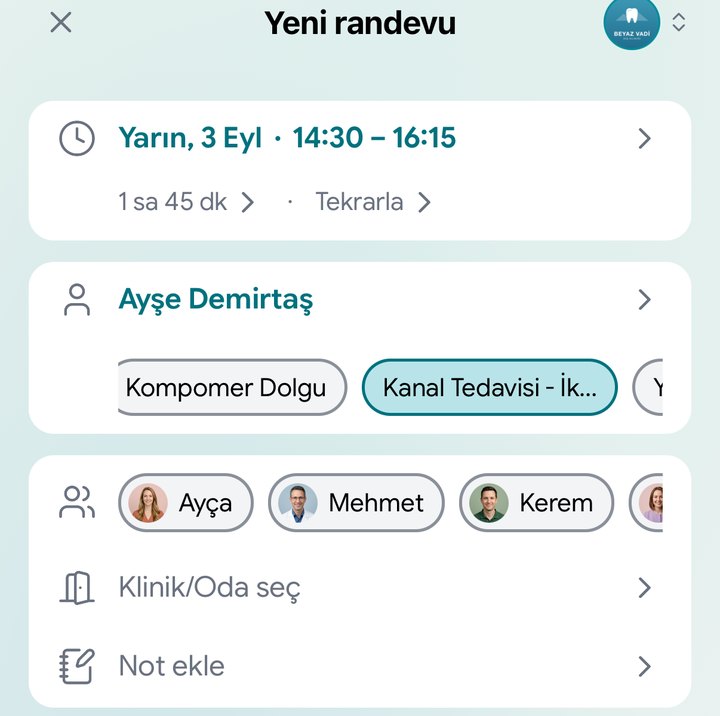 Yeni randevu ekranı: saat ve süre, kişi ve hizmetler, personel, oda ve not satırları tek sayfada
